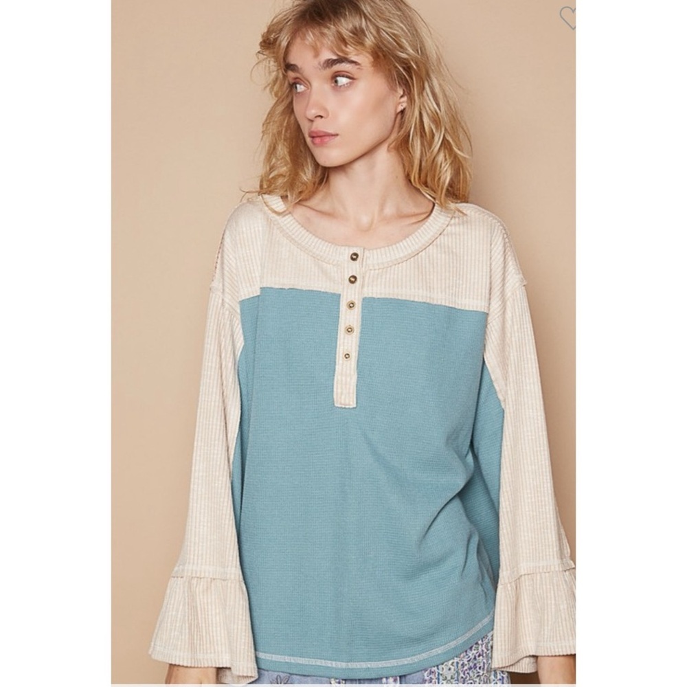 122. NWOT POL Cream Rib Knit and Blue Thermal Knit Henley Bell Sleeved Top